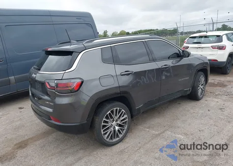 2022 Jeep Compass Limited 4X4 from USA, damaged, VIN 3C4NJDCB7NT181485